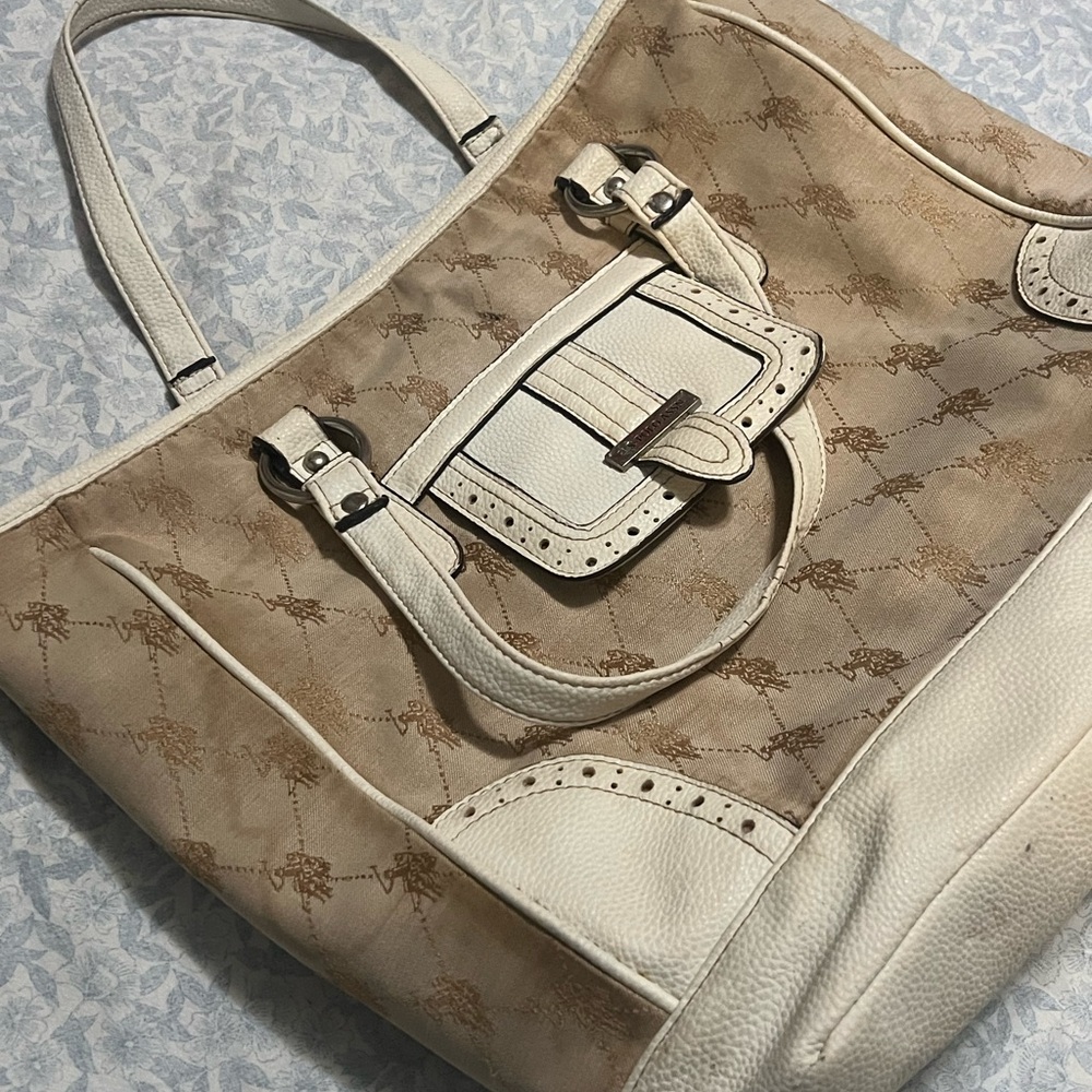Elegant Beige and Cream Tote Bag